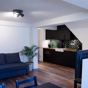 Dorpsplein Apartment